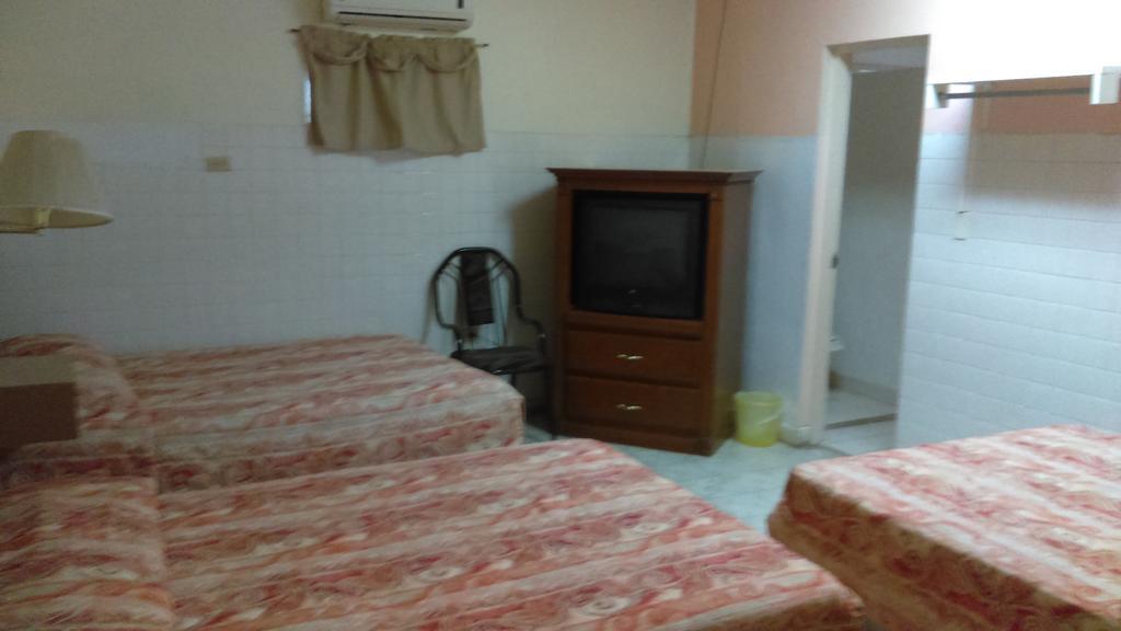 Hotel Bilbao Matamoros  Extérieur photo